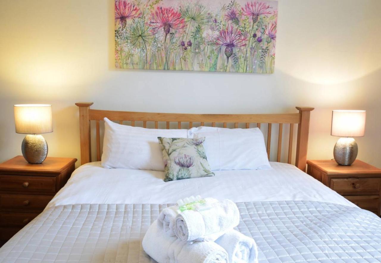 Altido Castle Terrace 3 Bedroom Apartment - Old Town Edinburgh Exterior foto