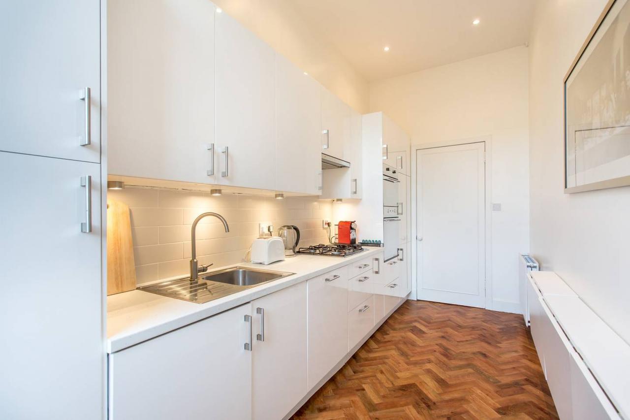 Altido Castle Terrace 3 Bedroom Apartment - Old Town Edinburgh Exterior foto