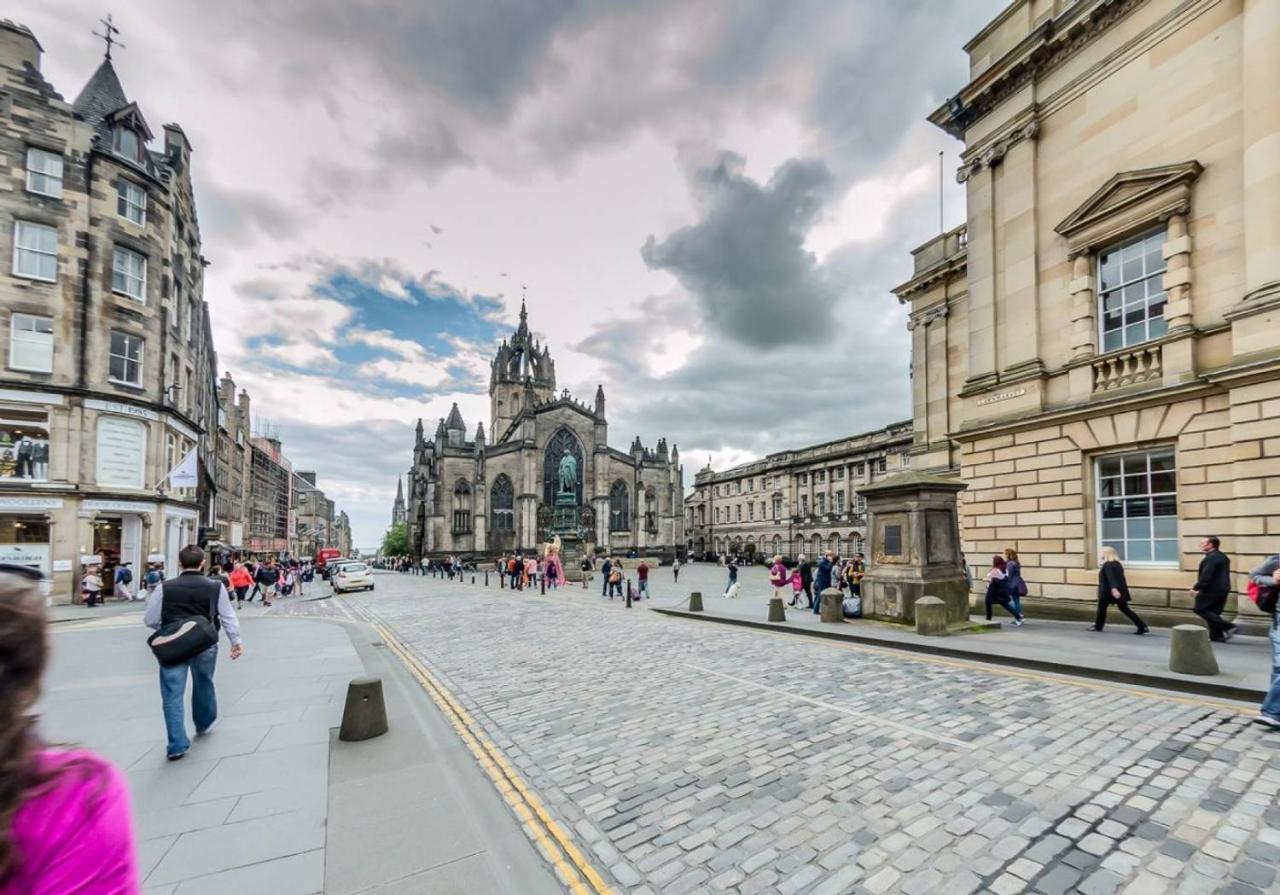 Altido Castle Terrace 3 Bedroom Apartment - Old Town Edinburgh Exterior foto