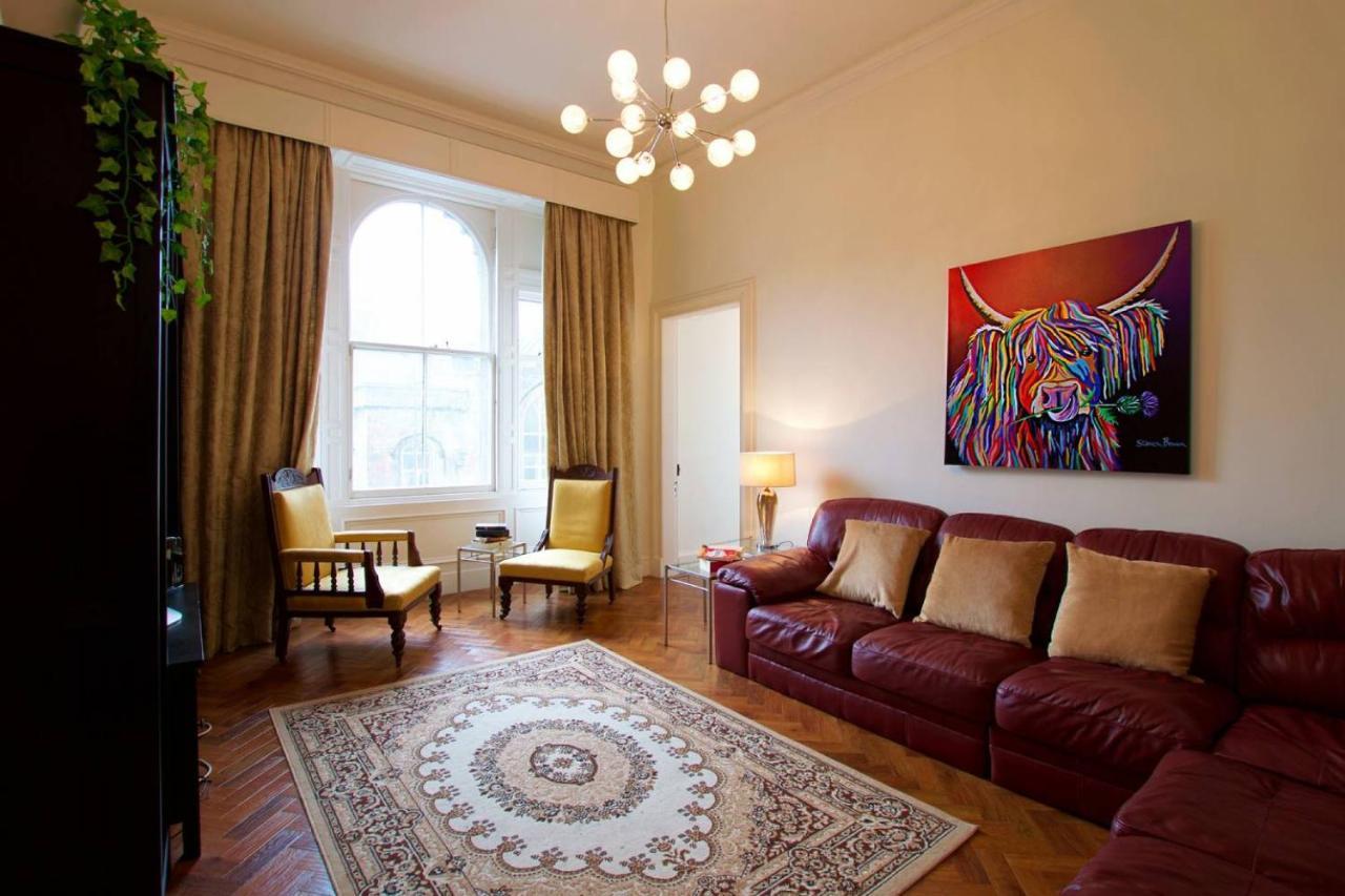 Altido Castle Terrace 3 Bedroom Apartment - Old Town Edinburgh Exterior foto