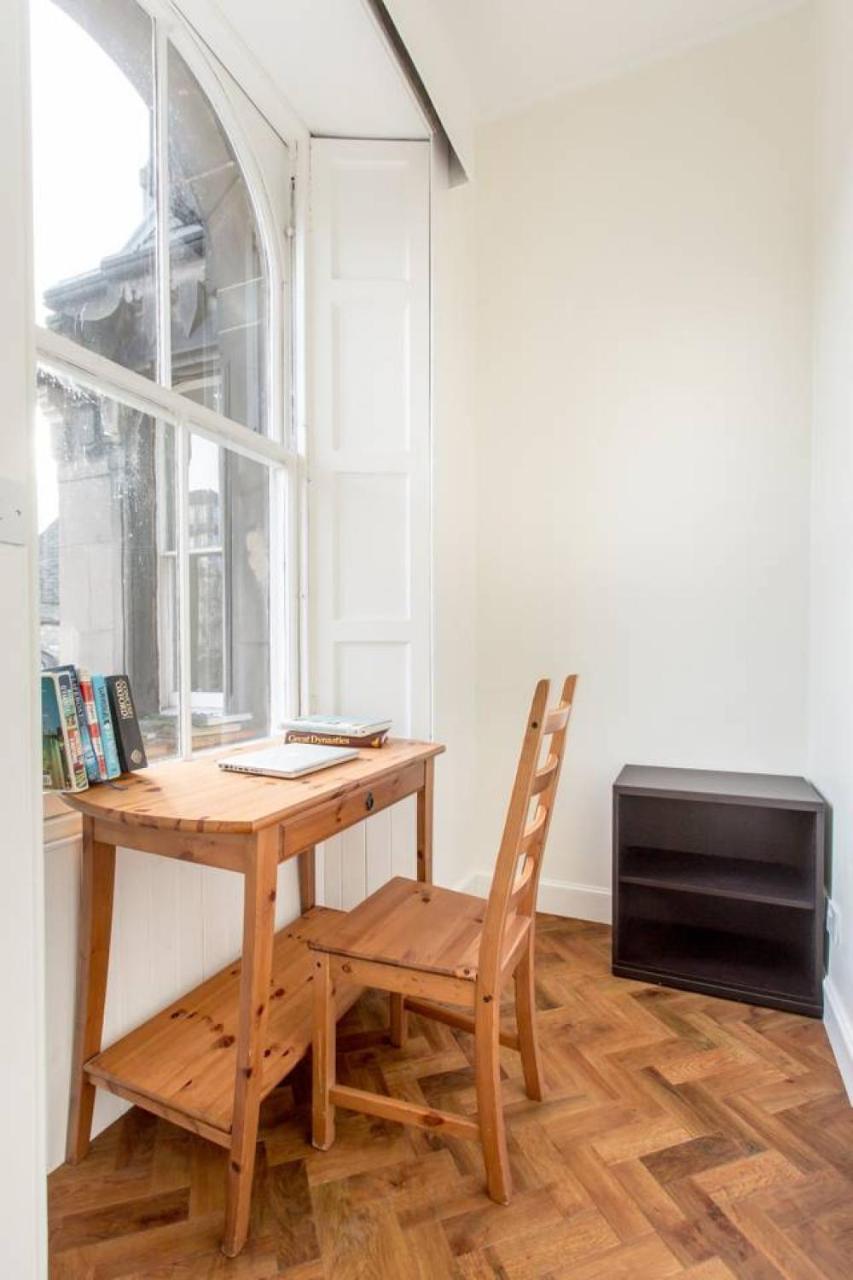 Altido Castle Terrace 3 Bedroom Apartment - Old Town Edinburgh Exterior foto