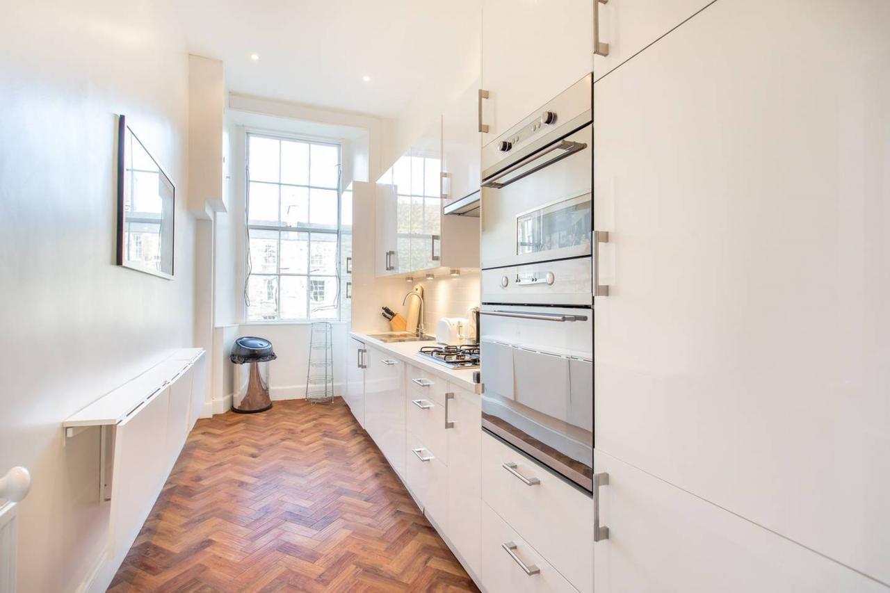 Altido Castle Terrace 3 Bedroom Apartment - Old Town Edinburgh Exterior foto